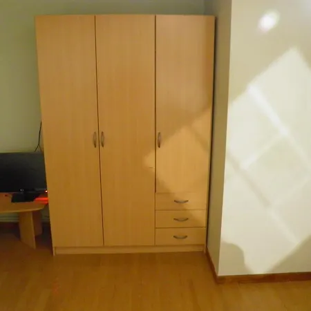 Chez L'habitant בית אירוח *
